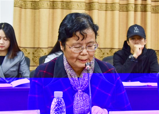 圖2文化傳播系主任王敏緻辭，對與會企業嘉賓表示熱烈歡迎